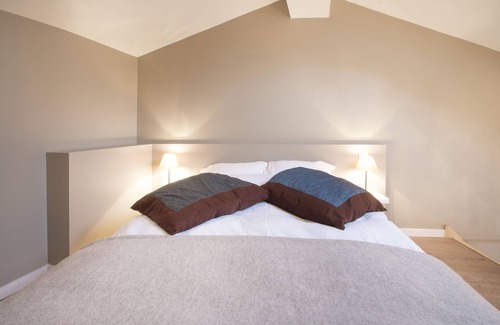 Nansouty-Saint-Genes Appartement | L'annexe, T1 plein de charme, calme et lumineux en centre-ville