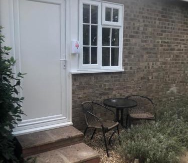Mildenhall Appartement | The Annexe II