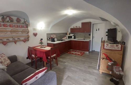 Montagnaga Appartement | L'Antica Canonica di Casa Bernardi, un lieu magique, dans un village de montagne