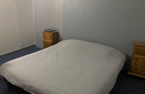 Provins Appartement | the Appart de la fontaine well hidden, 2min from the train station