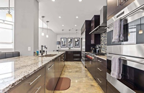 Downtown Denver Copropriété | Luxe 3800 sqft Loft Centre-ville avec 2000 sqft Patio!