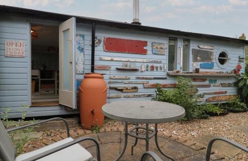 Herne Bay Maison | The Artist's Cabin By The Sea
