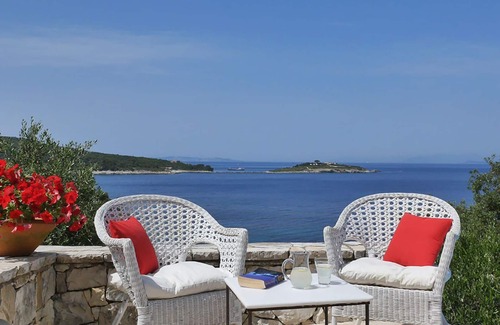 Katsimatika Villa | The Artist's House - Une Chambre Villa, Couchages 2