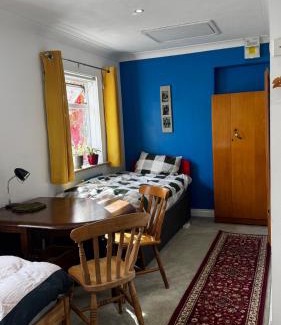 Norwich Appartement | The as private as you prefer Annexe Twin beds only
