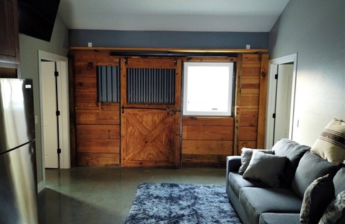 Waynoka Maison | The Ash Street Stables Villas