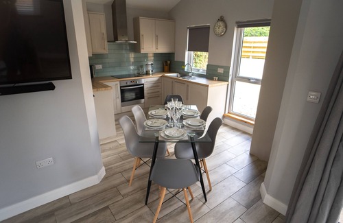 Cleeve Cabine | The Ash View in North Somerset