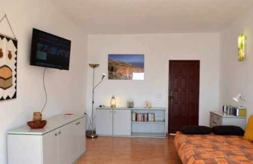 Alojera Maison | The Atlantic Beach with incredible sunsets over the horizon.