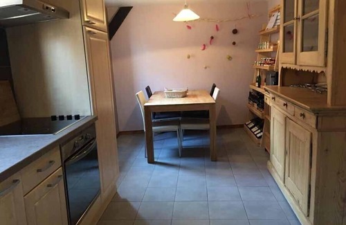 Riquewihr Appartement | LES AUTHENTICS - HISTOIRES-La Maison d'Amélie****, Riquewihr - Appart Luxe 4