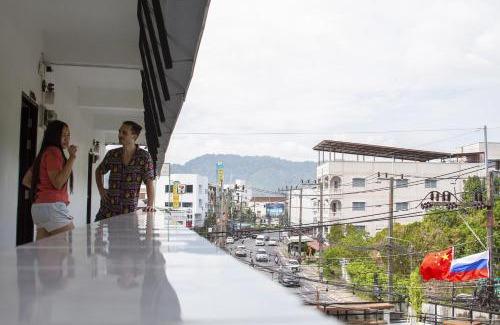 Talat Yai Hôtel | The Auto Place