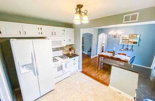 Springfield Maison | The Aviary Cottage: A Cozy Perch for You and Your Flock