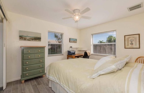 Marco Island Maison | THE AVIARY for SPACIOUS YET SEPARATE LIVING.