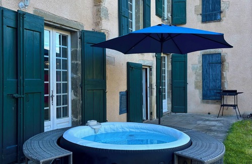 Mirepoix Maison | The Babouz Cottage, 4*, entire house in the heart of Mirepoix and Cathars area