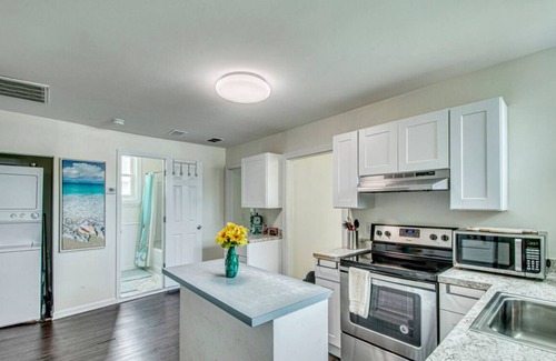 North Charleston Maison | The Bahamas House in Charleston is The Best Value you can find for a group!