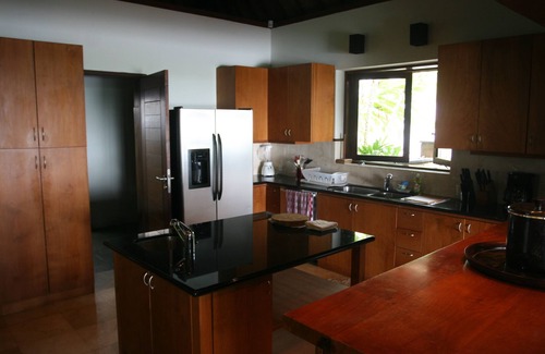 Manuel Antonio Maison | La Maison Bali à la plage, la meilleure maison et le meilleur emplacement de loin!
