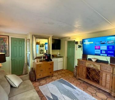 Delray Beach Maison | The Banyan Nook at The Treehouse - Delray Beach