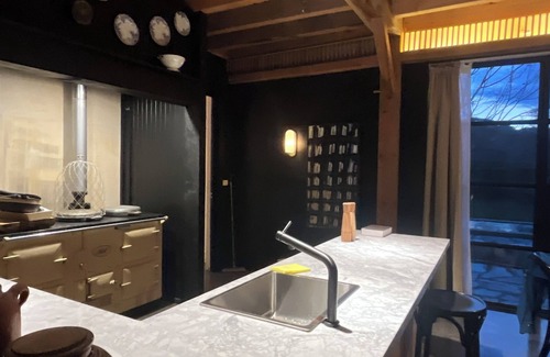 Musk Maison | The Barn at Stonewalls - Farm stay in 25 acres In Daylesford