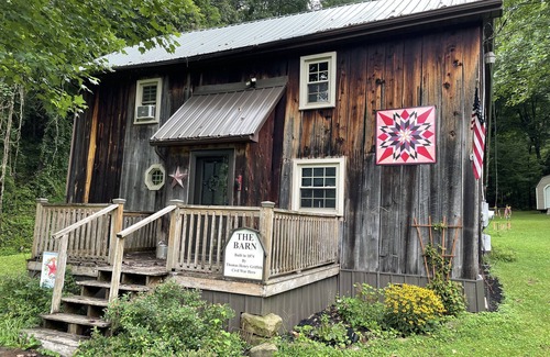 Spring Hill Maison | The Barn built in 1874