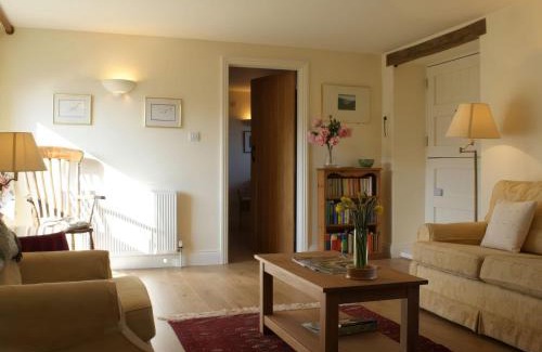 Axbridge Maison | The Barn