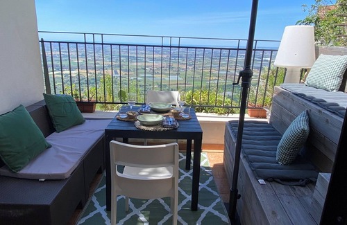 Norma Appartement | The Barn suite with outdoor living and breathtaking views