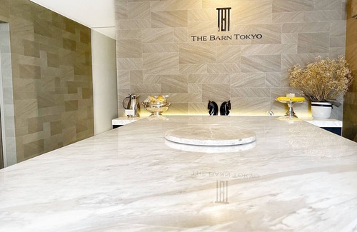 Taito Hôtel | The Barn Tokyo
