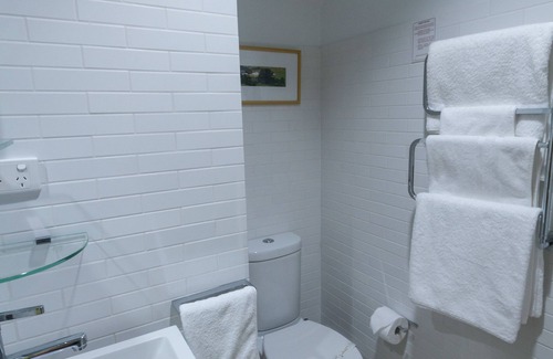 Paterson Lit Et Petit-Déjeuner | The Barracks Tocal