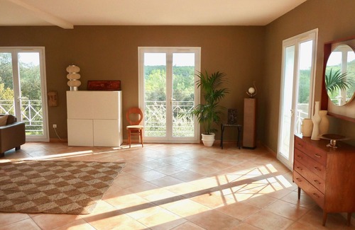 Vacquieres Maison | La Bastide de la Bouissière