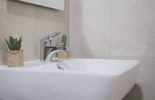 Angustias - Chana - Encina Appartement | The Be Free Granada apartments are located 3 kilometers from the center of Granada.
