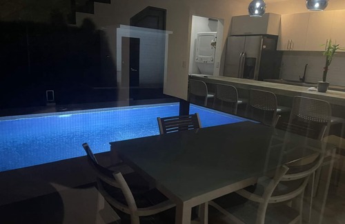 Bandera Maison | THE BEACH HAVEN private pool, Upscale modern decor Beach access walking distance