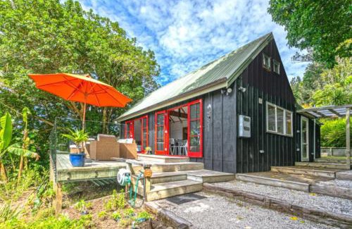 Tairua Maison | The Beach House - Tairua Holiday Home
