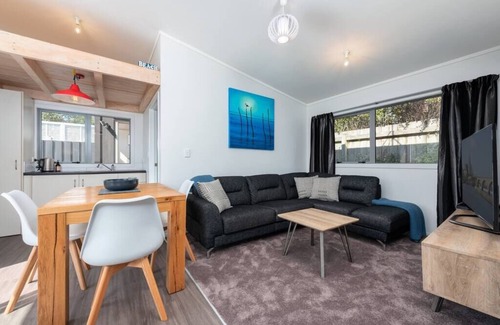 Papamoa Beach Maison | The Beach Place - Papamoa