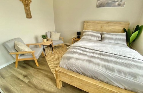 Blacksmiths Appartement | The Beach Side Micro Apartment With Free Parking