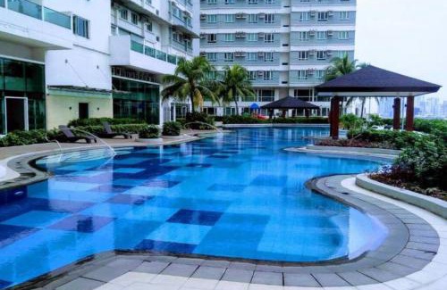 Legazpi Village Maison | The Beacon Condo - Studio Tower 1