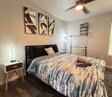 Park Central Appartement | The Beacon Suite 1BD Apt