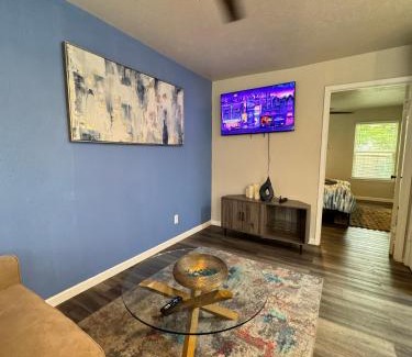 Park Central Appartement | The Beacon Suite 1BD Apt