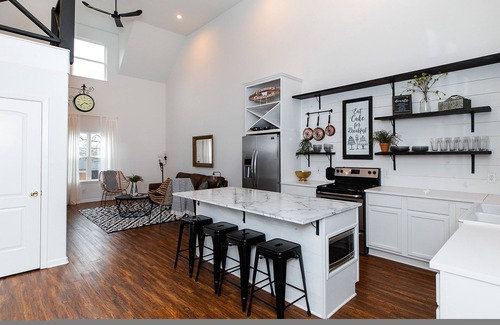 McKinney Maison | La belle Rose Mary Barndominium