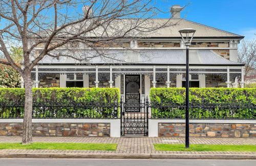 North Adelaide Maison | The BeBe on Gover - Heritage Gem in North Adelaide