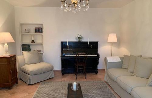 Bergamasco Maison | THE BERGHOUSE - LA CASA SUL CLIVO with JACUZZI