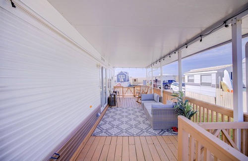 Sandbridge Maison | The BEST of BAY and Beach! Bungalow Bay, Sandbridge Beach, Virginia