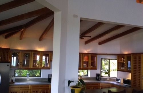 Dominicalito Maison | Le meilleur des deux, l'Hôtel Suites avec le confort du foyer