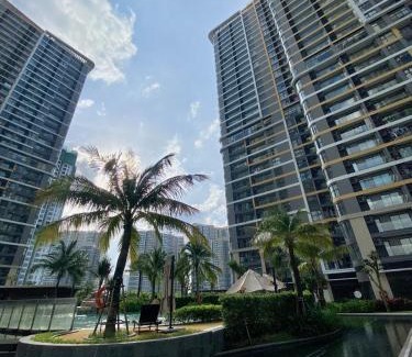 District 9 Appartement | The Beverly 1BR King Vip Luxury Superior