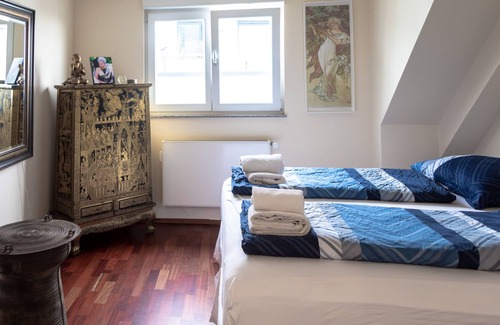 Hofheim am Taunus Appartement | The Beverly Hills of Frankfurt: The Penthouse