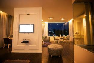 Nai Mueang Hôtel | The Beverly Hills Hotel
