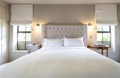 Frankton Maison | The Billiards Room