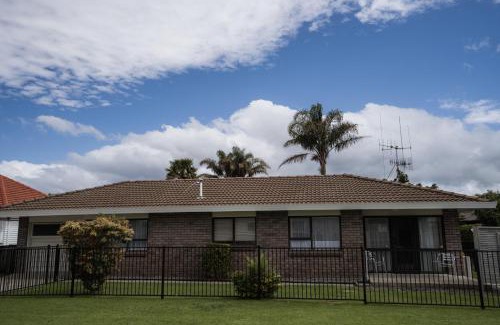 Greerton Maison | The Billy Ritz