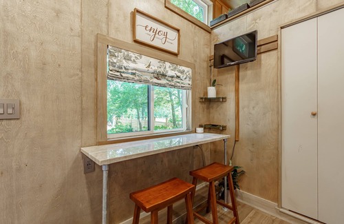 New Ulm Maison | The Bird’s Nest~ a bit of Eden in New Ulm
