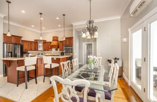 West Chester Maison | The Bishops Manor Stay for 10