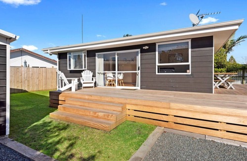 Mount Maunganui Cottage | The Black Bach - Maison de vacances Mt Maunganui