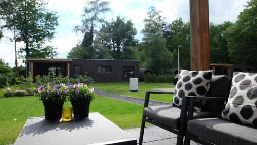 Voorthuizen Maison | The Black Oak - Luxe bungalow met prive sauna