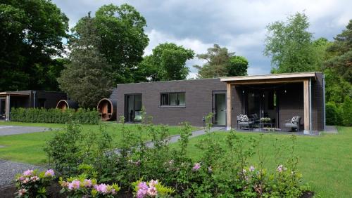 Voorthuizen Maison | The Black Oak - Luxe bungalow met prive sauna