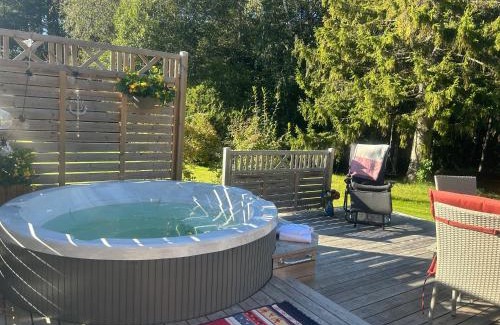 Stromstad O Maison | The Blomsholm Cabin - Recharge Your Electric Car